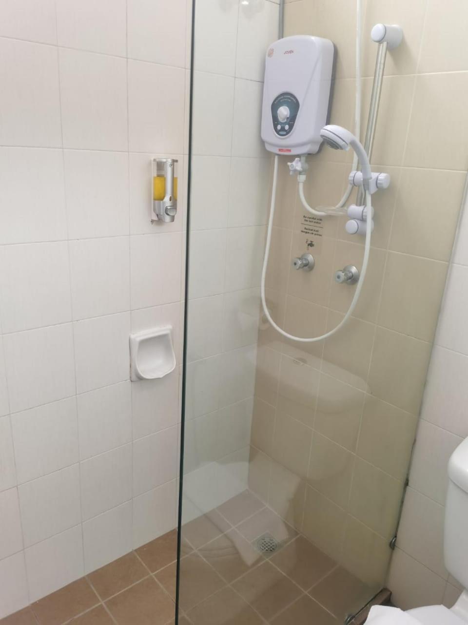 Lovita Hotel Kuantan Eksteriør billede