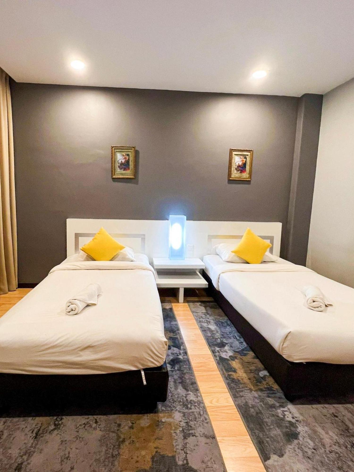 Lovita Hotel Kuantan Eksteriør billede